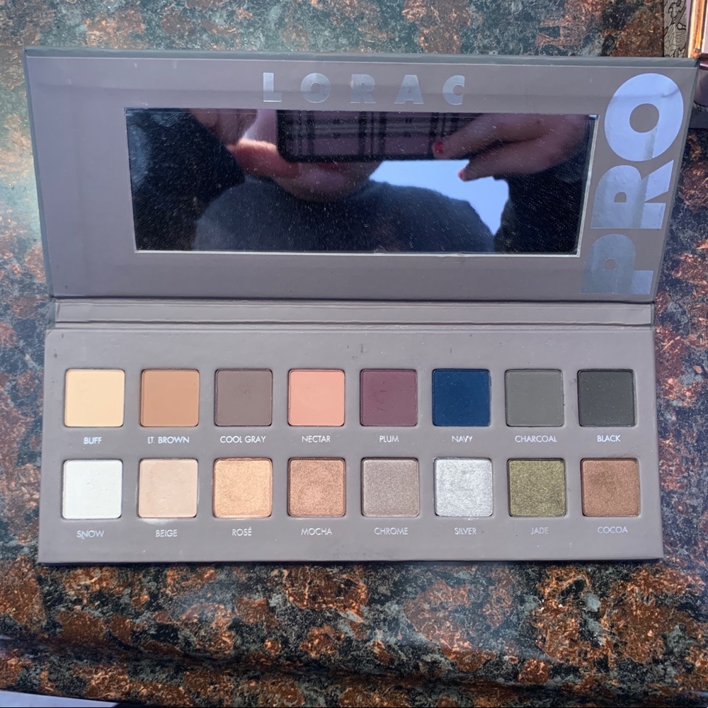 Lorac pro 3